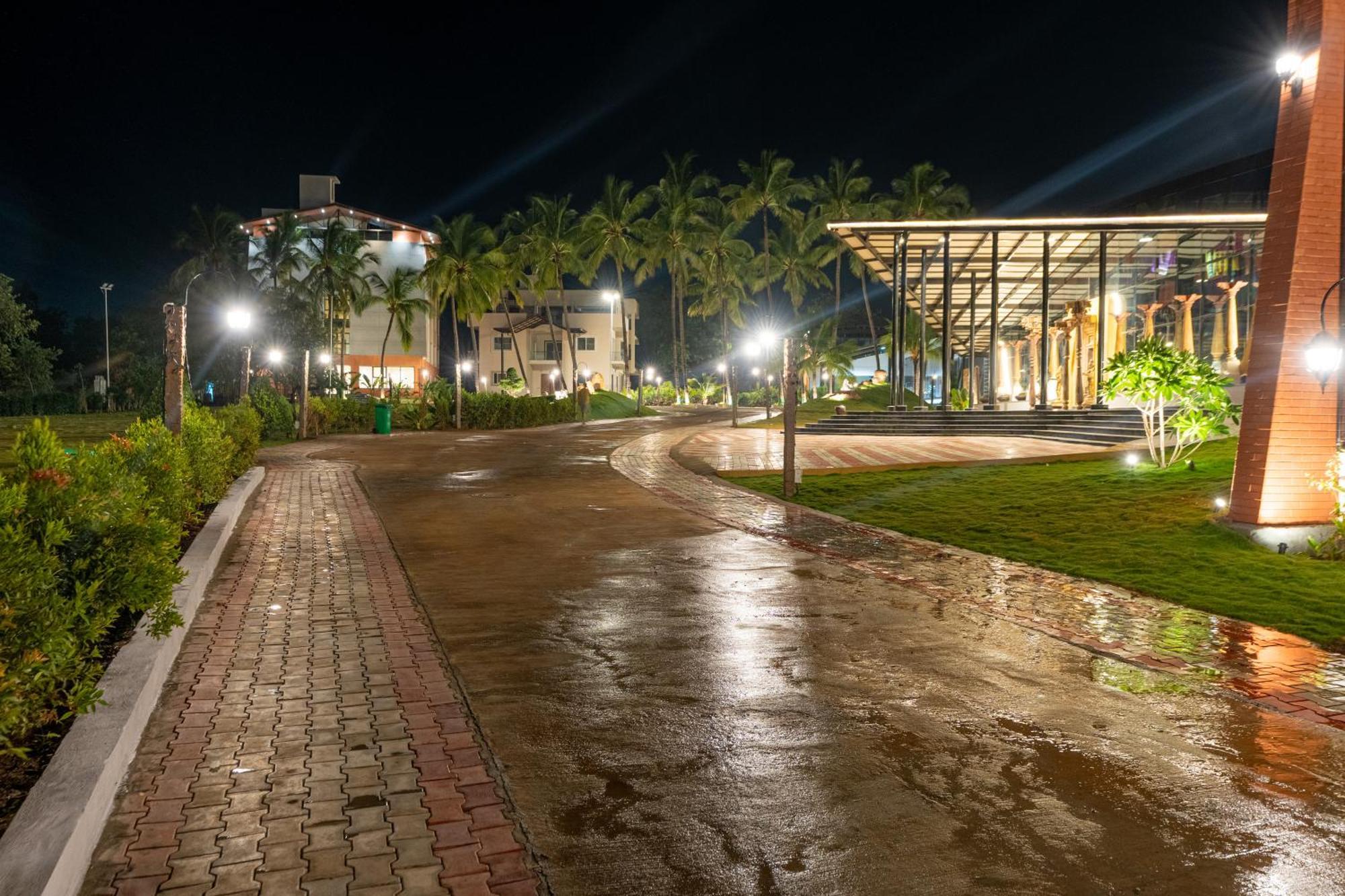 Serene Resort Hyderabad Shamshabad Exterior foto